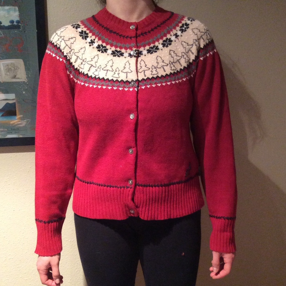 Woolrich red sweater